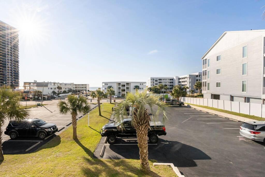 Great Beach Getaway! Daire Myrtle Beach Dış mekan fotoğraf