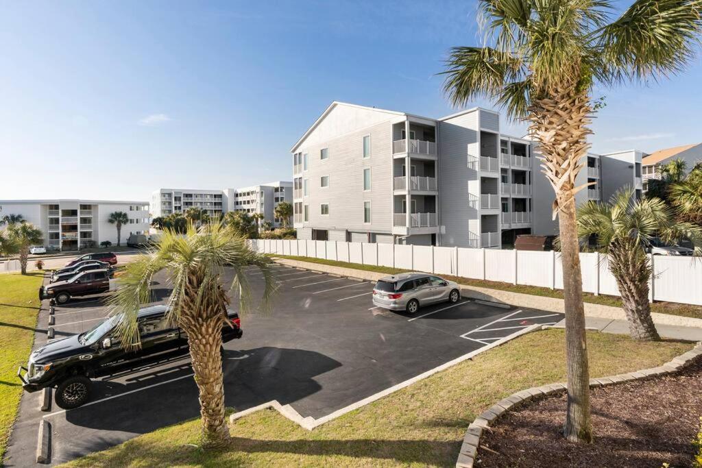 Great Beach Getaway! Daire Myrtle Beach Dış mekan fotoğraf